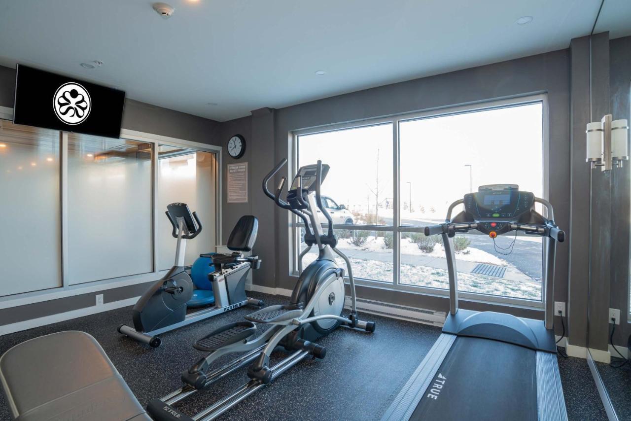 Sandman Signature Ottawa Airport Hotel المظهر الخارجي الصورة