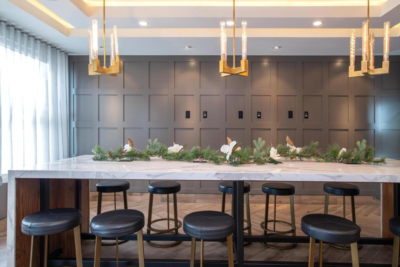 Sandman Signature Ottawa Airport Hotel المظهر الخارجي الصورة